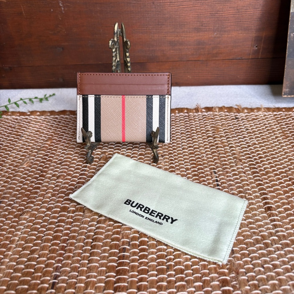 Burberry Classic Nova Check Leather Card Case Wallet Tan Red Black w/Dust Bag - Picture 1 of 6